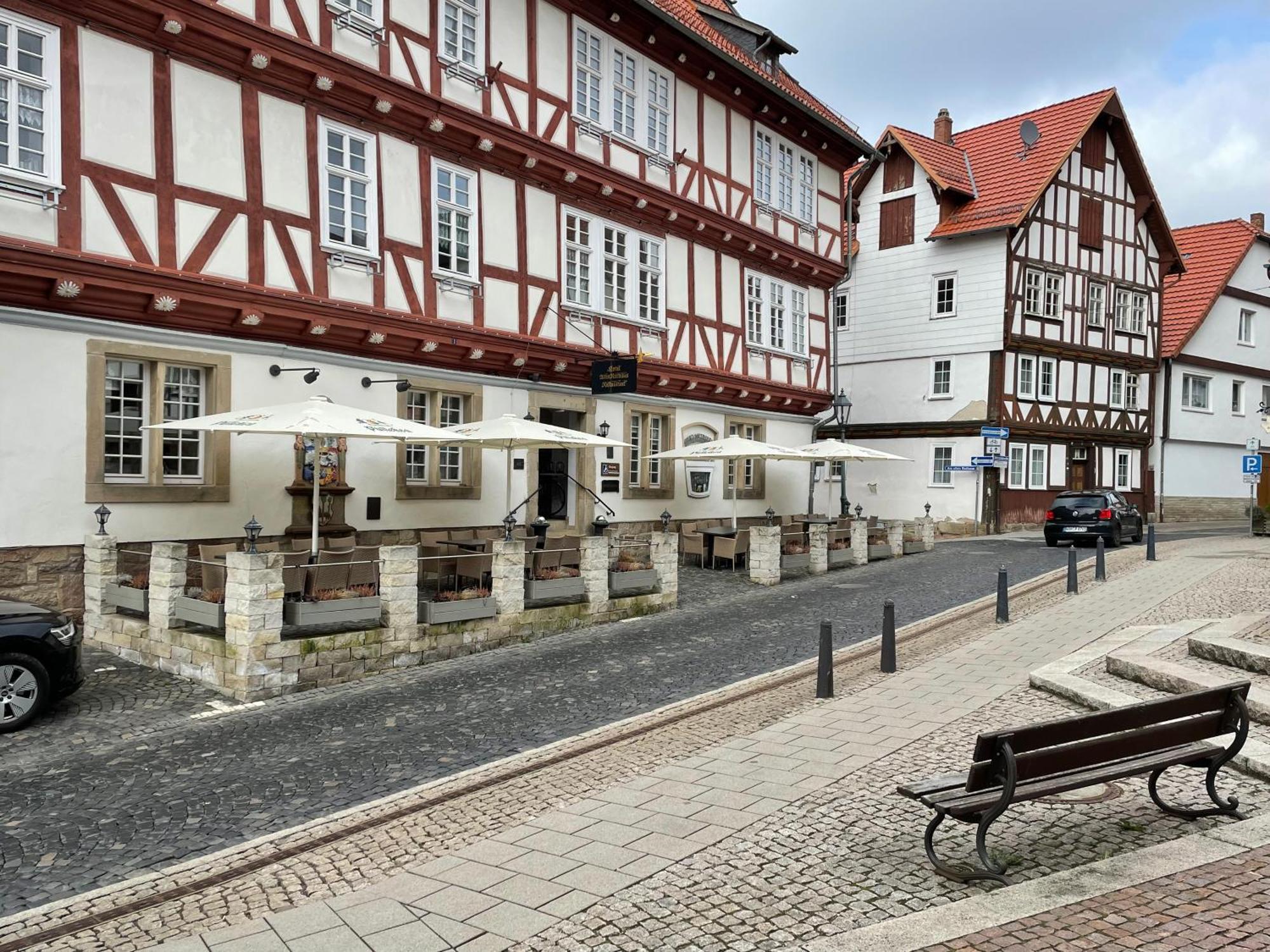 Altes Rathaus Hotel-Restaurant-Cafe Wolfhagen Eksteriør bilde